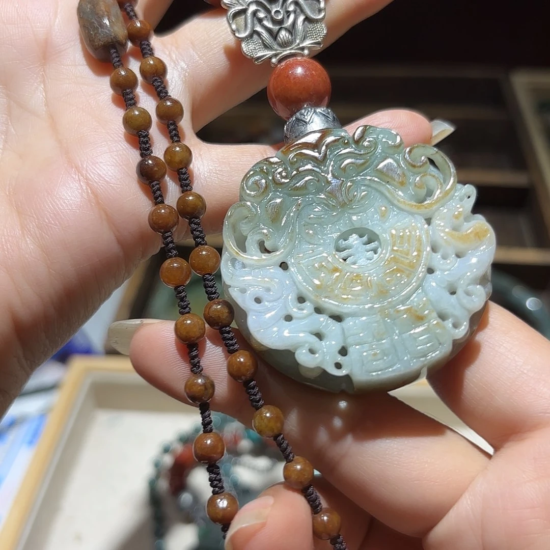 翡翠未镶嵌颈饰原创