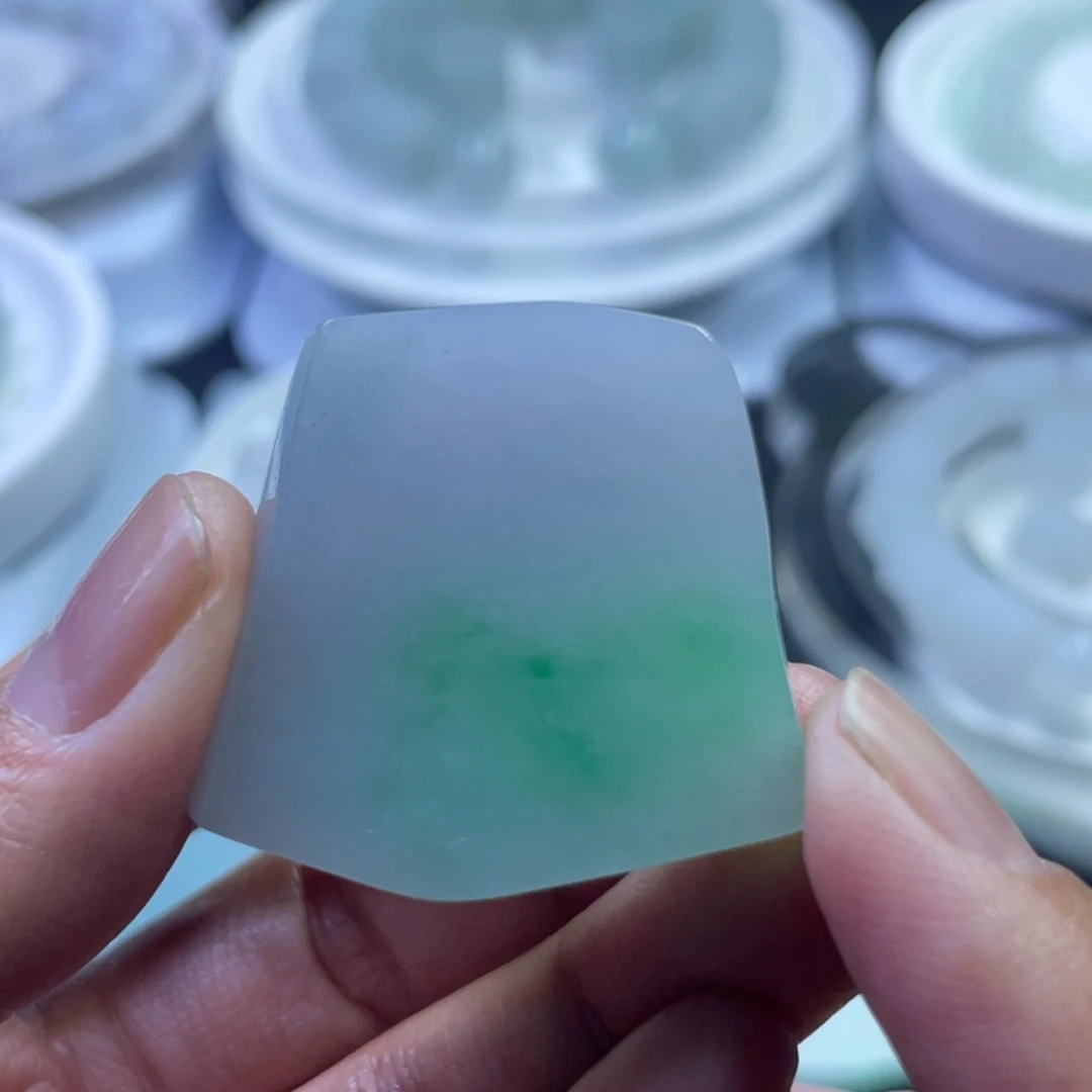 定制翡翠未镶嵌裸石定制