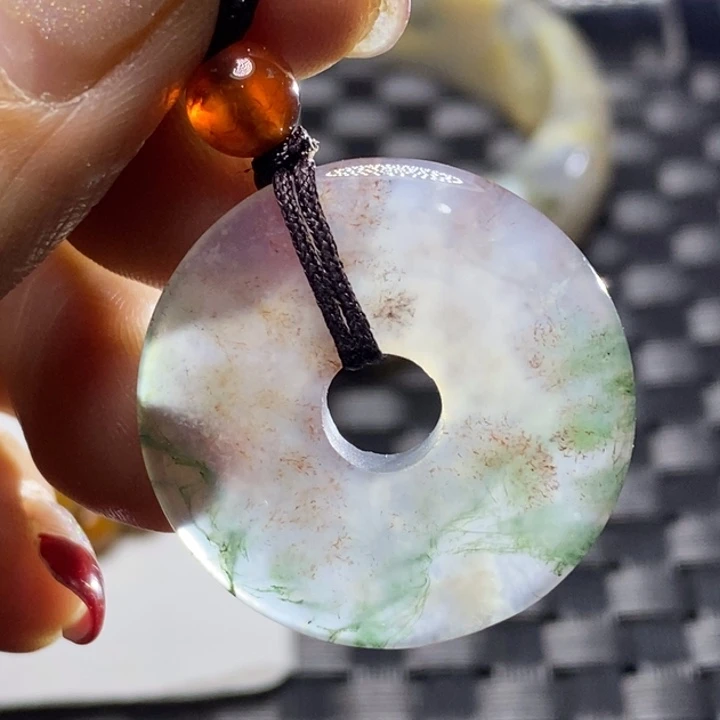 玛瑙/玉髓颈饰足银镀金镶嵌史****2