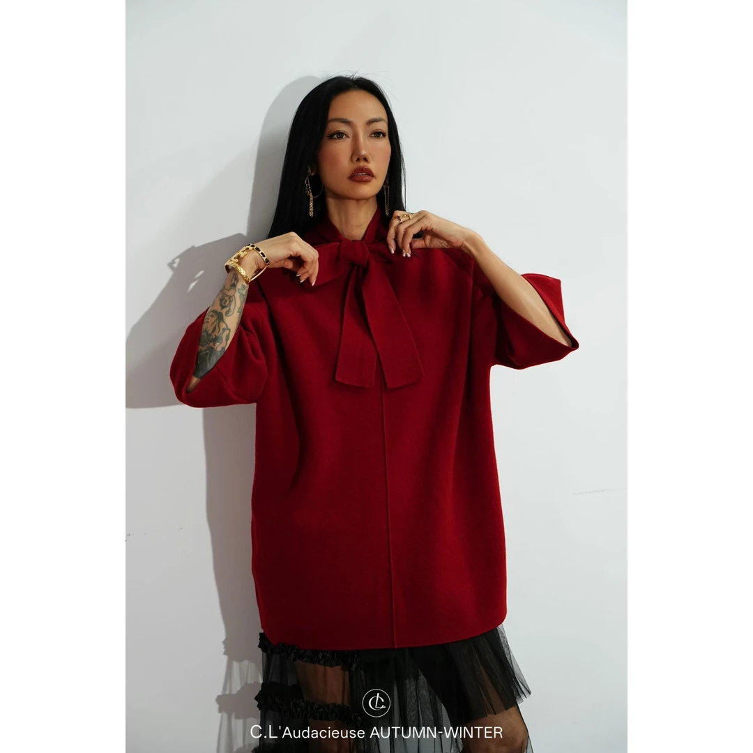 C.L'Audacieuse 秋冬氛围感绵羊毛飘带绑结针织上衣 CL25C743