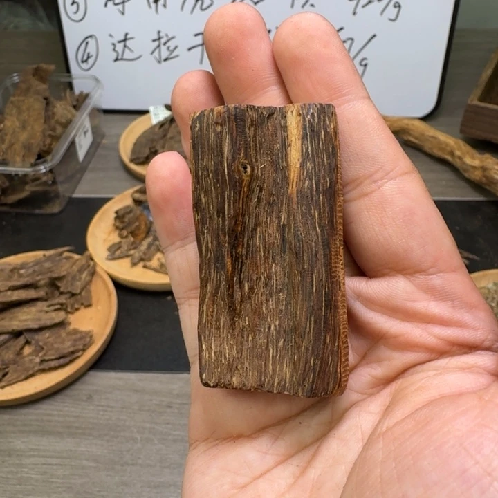 加里曼丹不沉10克