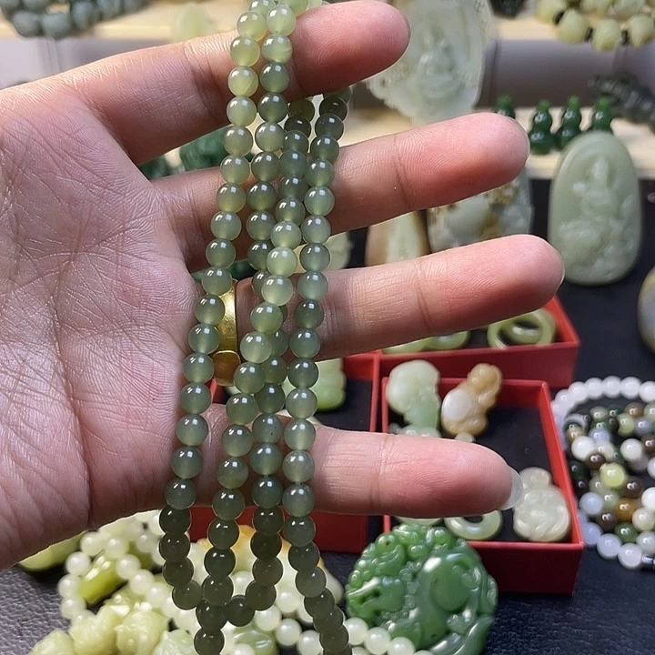 手链未镶嵌和田玉（糖玉）雷*尚