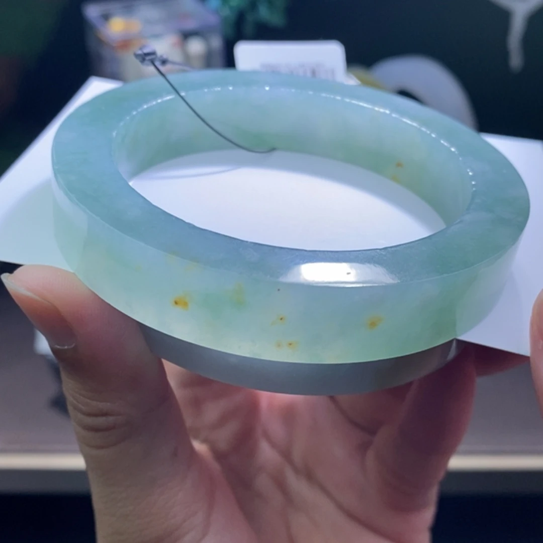 未镶嵌翡翠定制翡翠