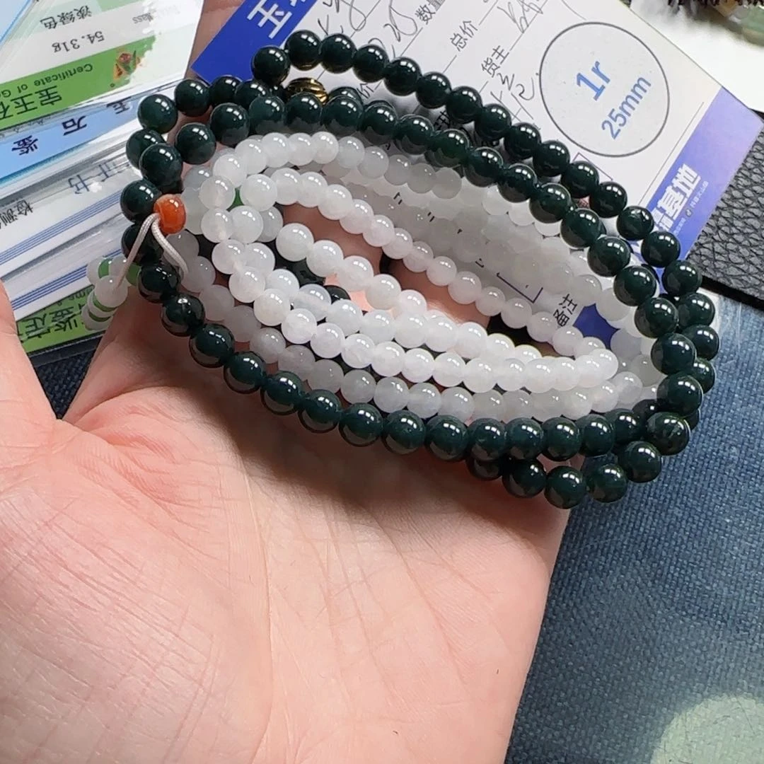 翡翠颈饰合金绿****米