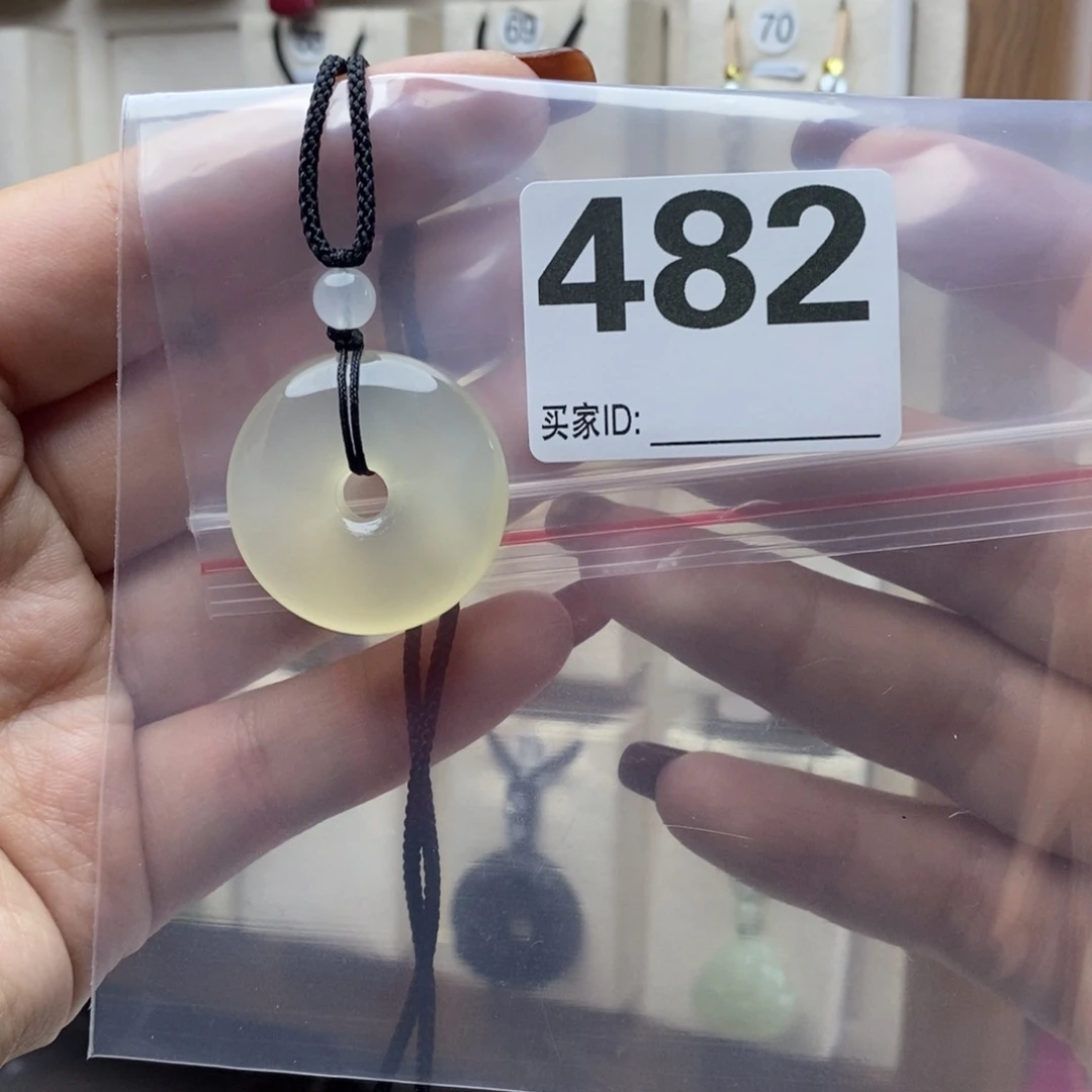 玛瑙/玉髓颈饰合金谢*辞