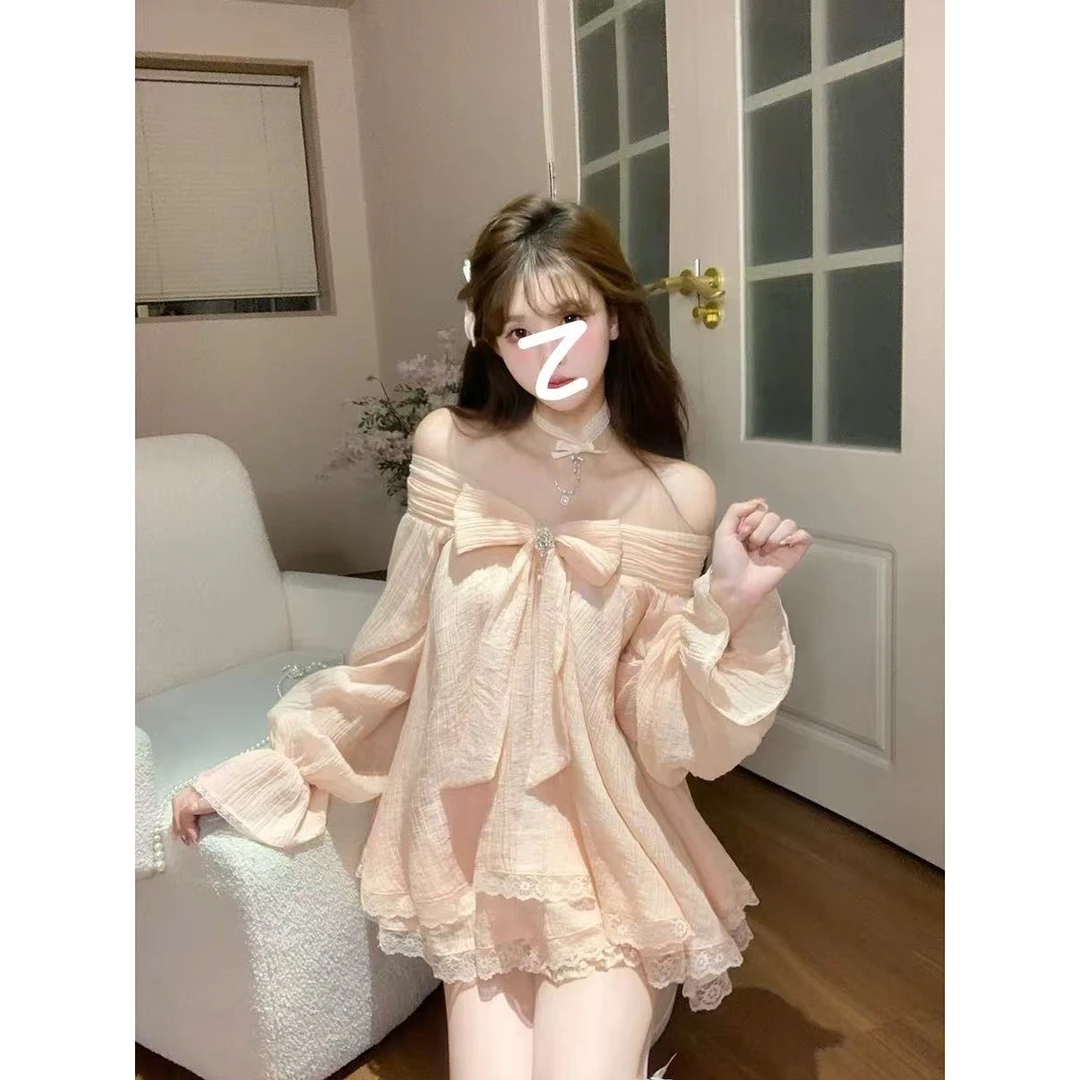 法式甜美拼接性感一字肩上衣女夏韩系轻熟独特绝美短裙子辣妹套装