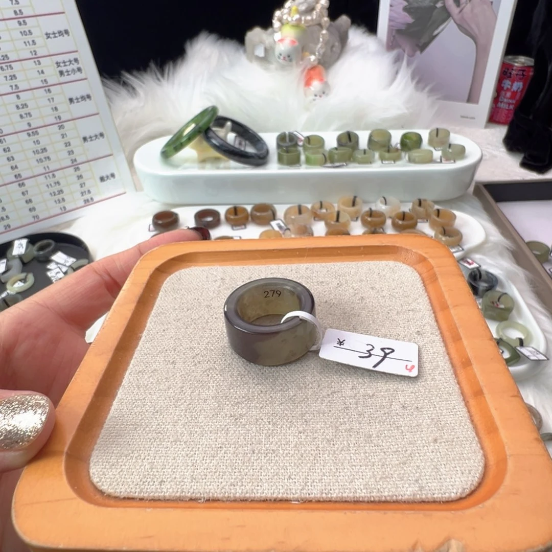 和田玉未镶嵌戒指A39青花直切17不退换