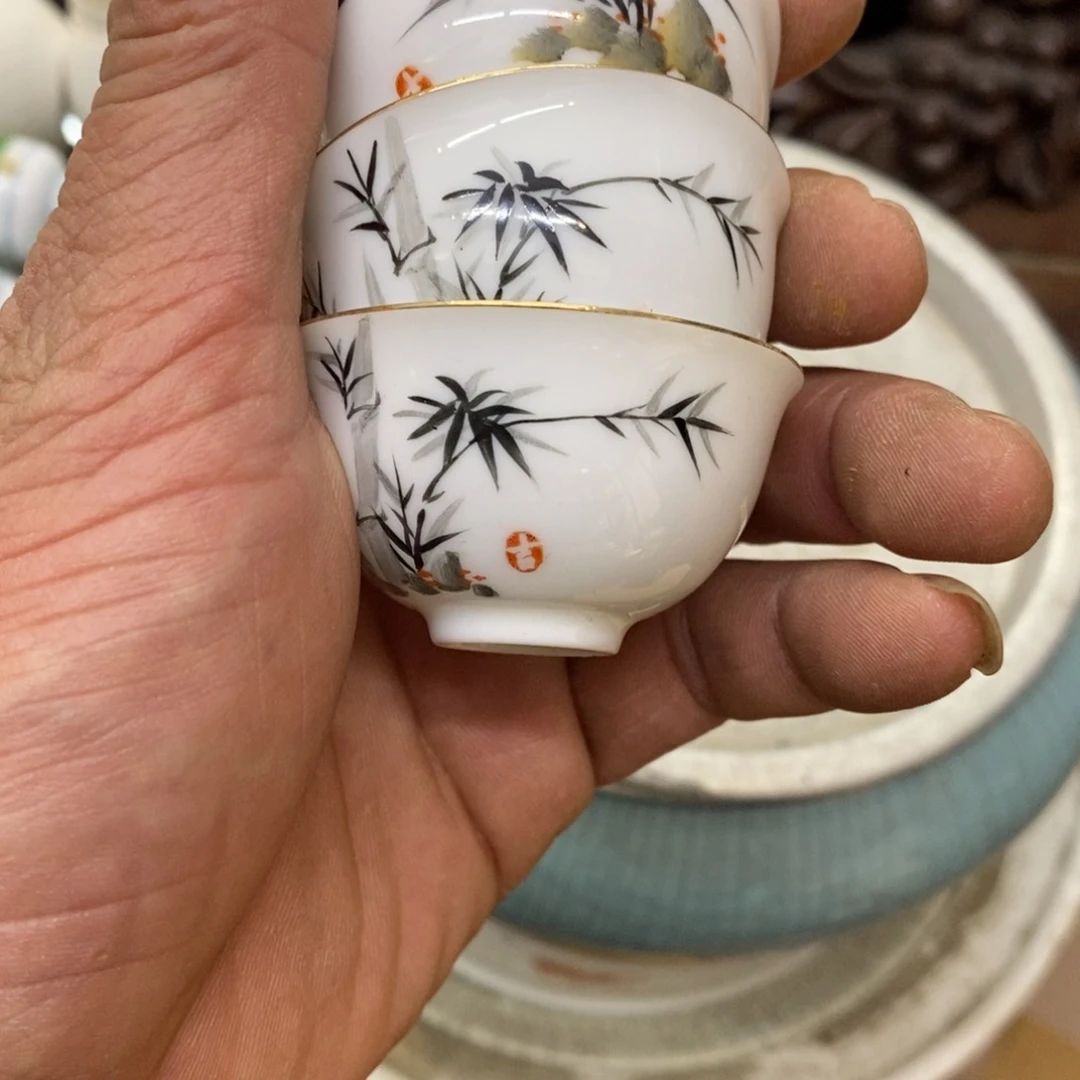 小*爷一起为祖国奉献着青春奋斗在，