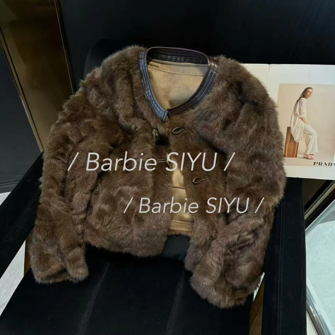Barbie 辣酱 【奢香夫人】冬季韩版宽松小香风气质百搭毛外套6835