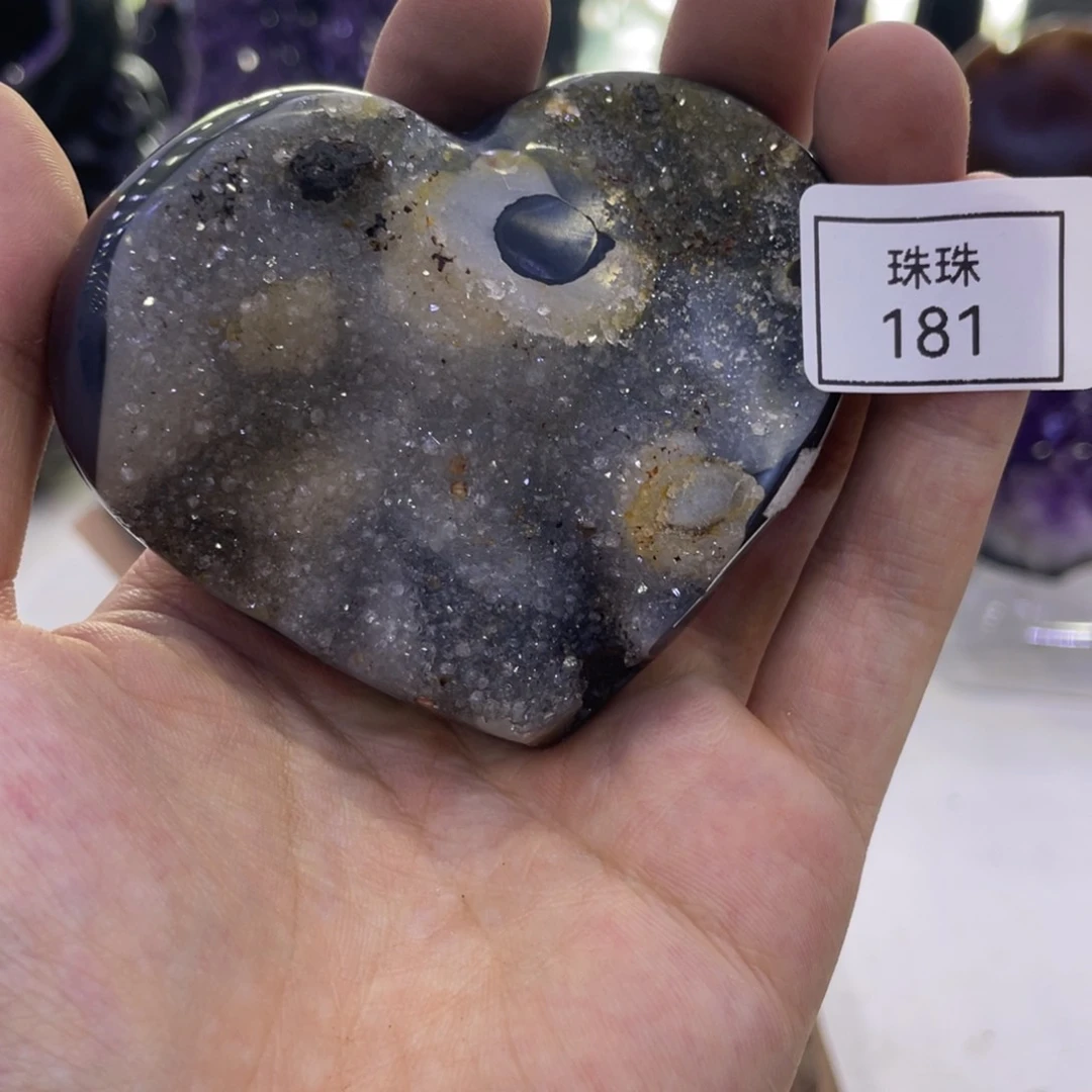 未镶嵌水晶大型摆件（非配饰）