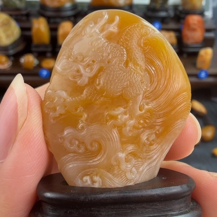 田黄石银裹金田黄石