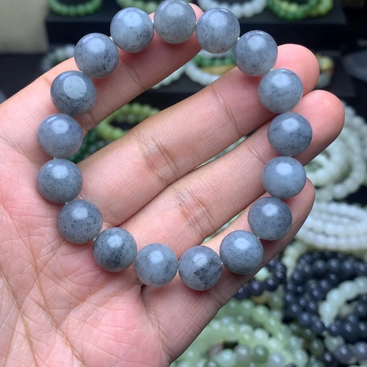 和田玉未镶嵌手串