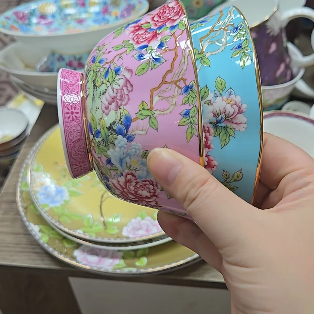 厌***伈瓷片微瑕珐琅彩牡丹4.5寸2个米饭碗6666