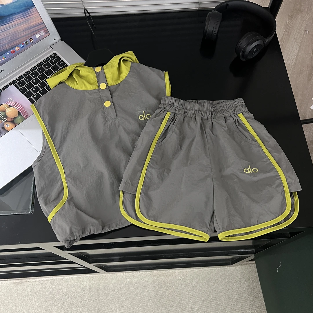 2025夏季新款男童女童休闲洋气皮肤衣外套 60079