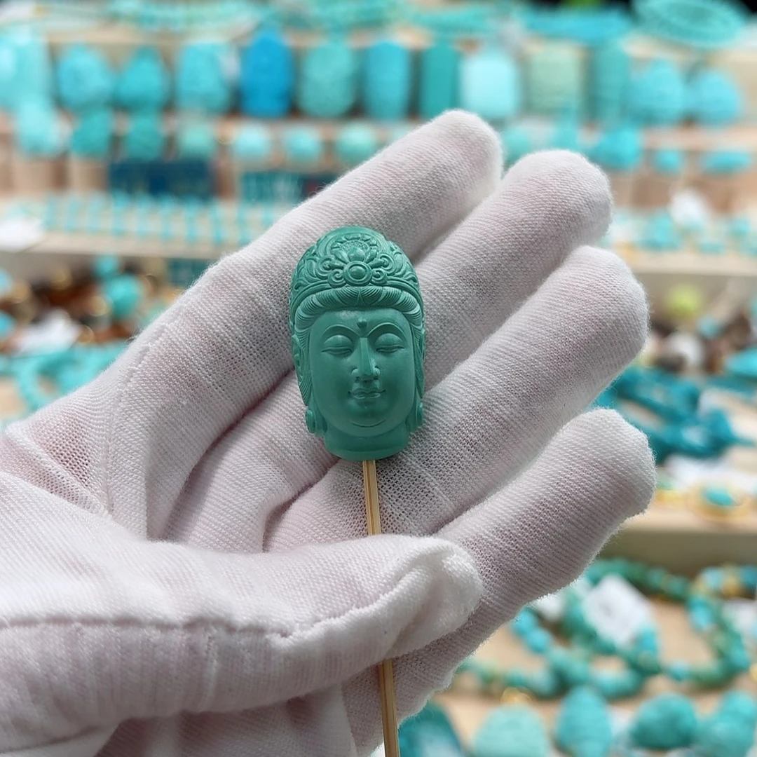 绿松石未镶嵌珠宝奇石