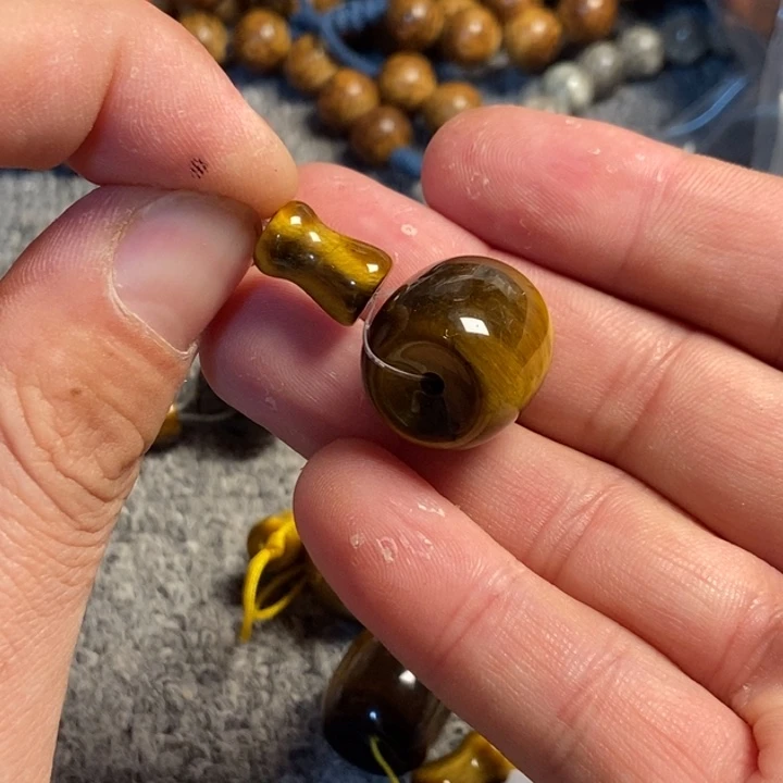 文玩核桃把件至尚孤品新年快乐