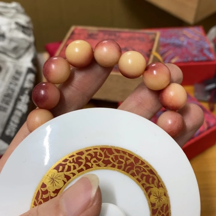 瓷片哈中古工艺品一件