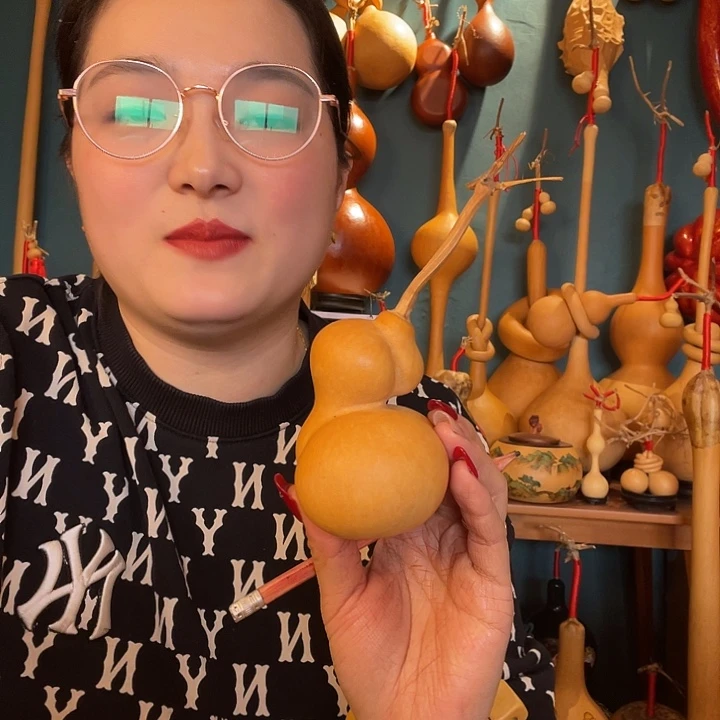 抖***哥大叶紫檀（黑酸枝木类）