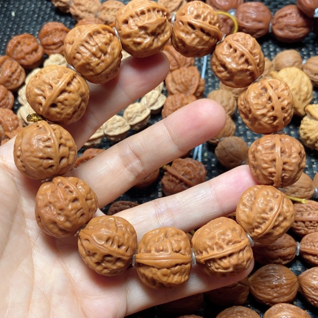 绿***茶手串文玩核桃金刚纹手串