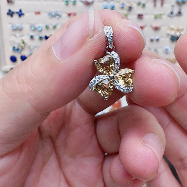 水晶吊坠(不含链)银S925镶嵌吊坠995