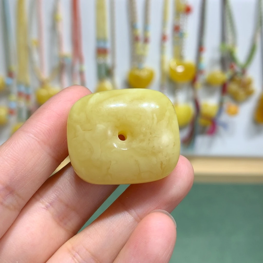 未镶嵌颈饰蜜蜡盐*米藏扣