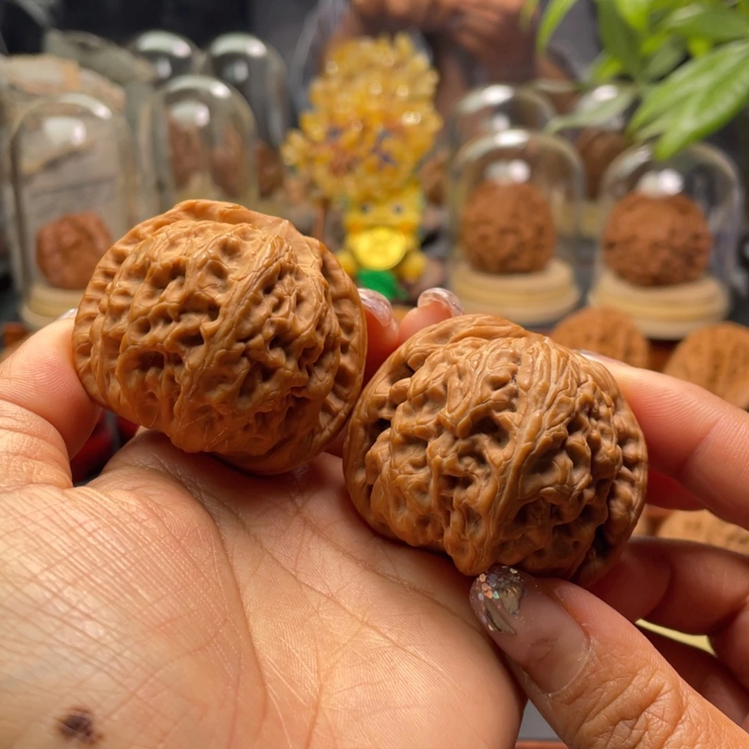 把件文玩核桃精品红锦鲤47