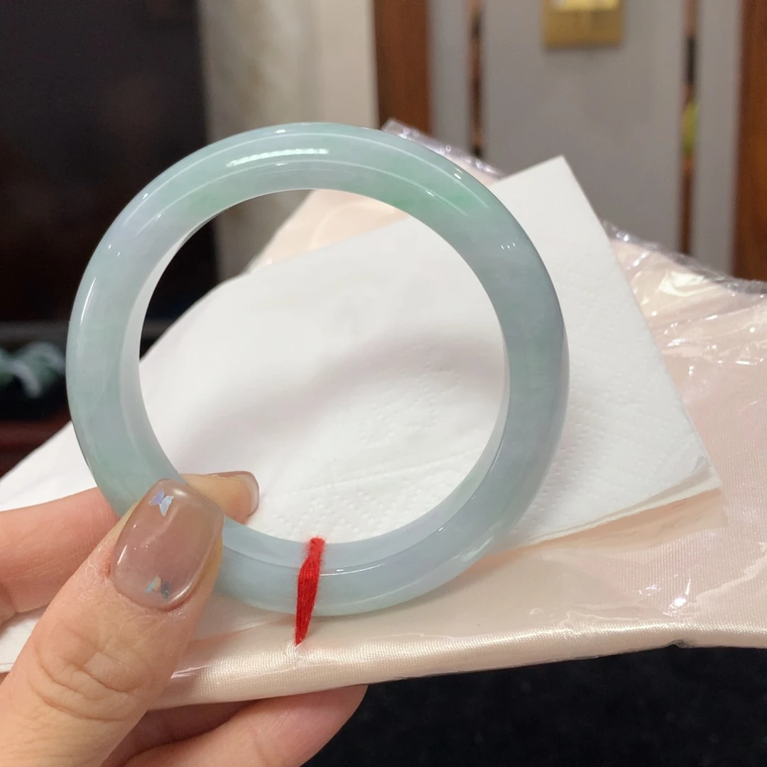 未镶嵌手镯翡翠7***厂完美者慎拍 圈口55.8