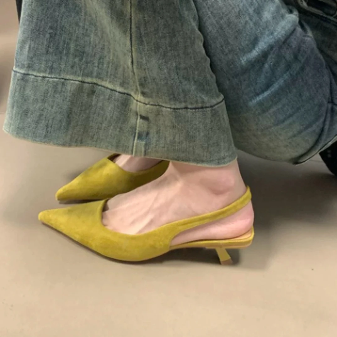 法式复古气质名媛包头尖头凉鞋女夏季绒面细跟仙女高跟鞋后空单鞋