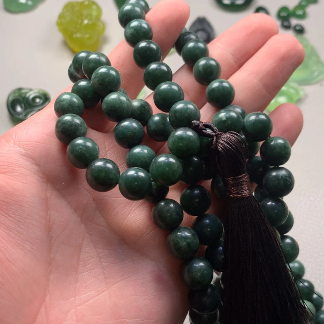 【闪购商品】蛇纹石玉未镶嵌岫玉