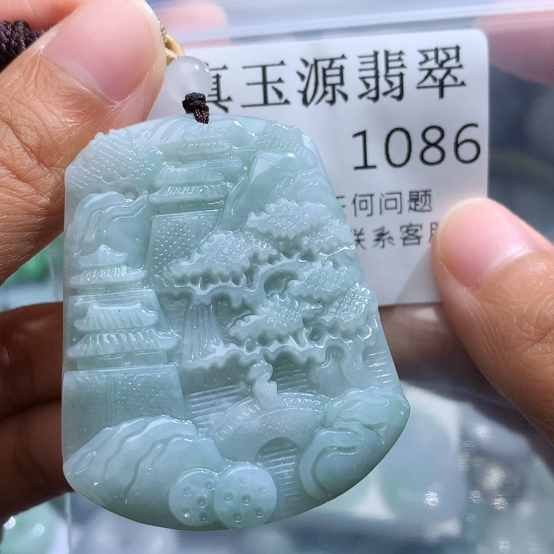 翡翠未镶嵌颈饰1086