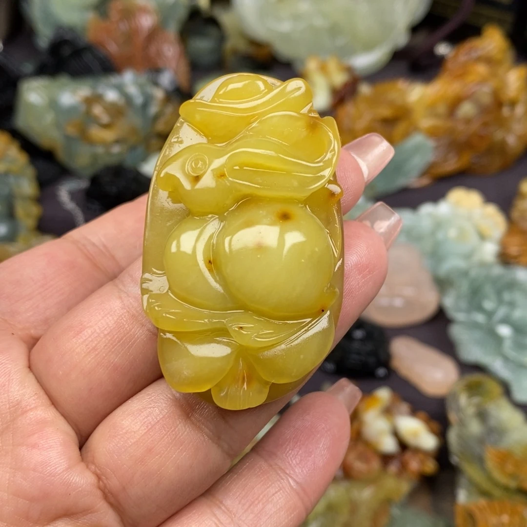 蛇纹石玉未镶嵌吊坠(不含链)