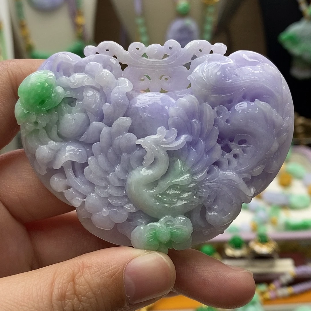 翡翠未镶嵌颈饰吊坠