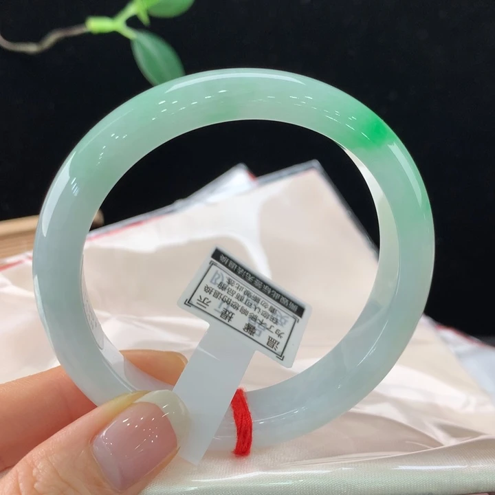 翡翠手镯未镶嵌1111-1048