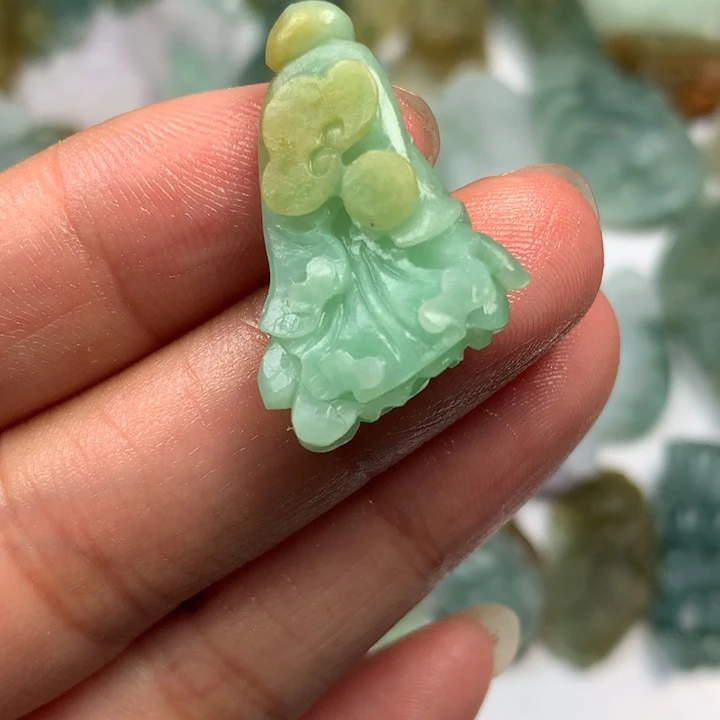 定制翡翠未镶嵌翡翠