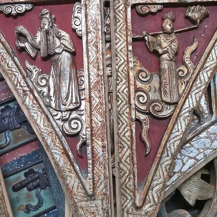 軍***靚松木老木雕花版一对