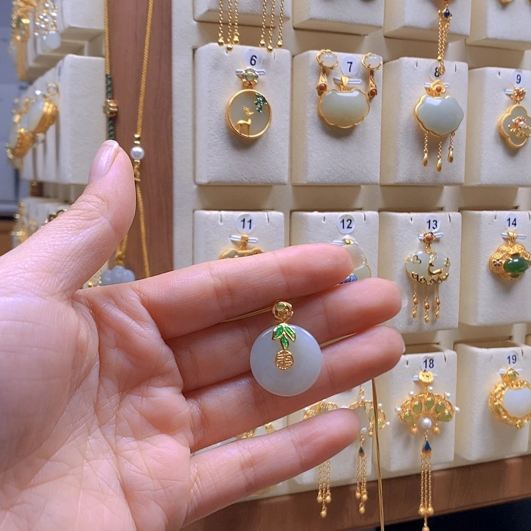 和田玉银S925镶嵌颈饰