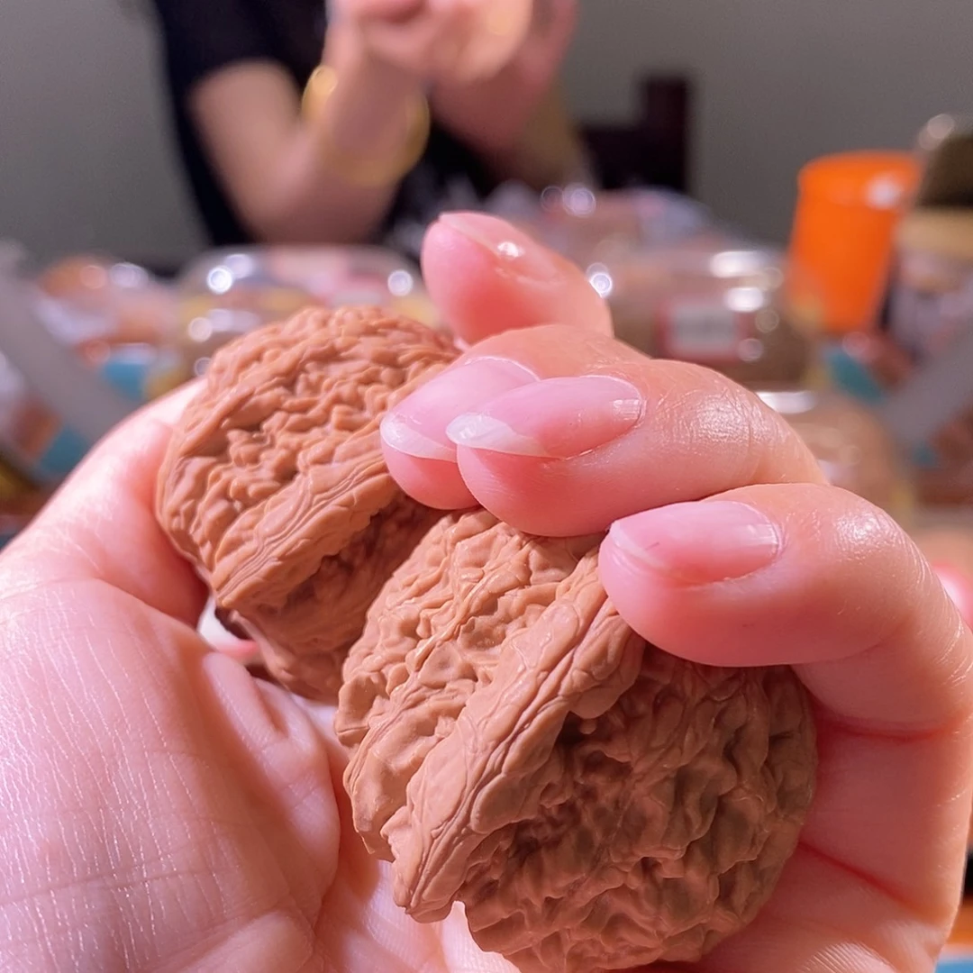 文玩核桃吊坠羊**、虎头王