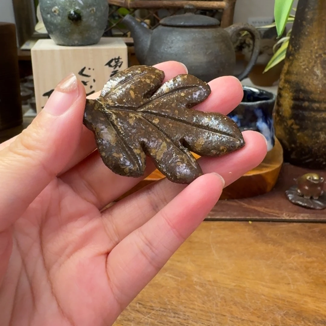 安田龙颜备前烧树叶置物