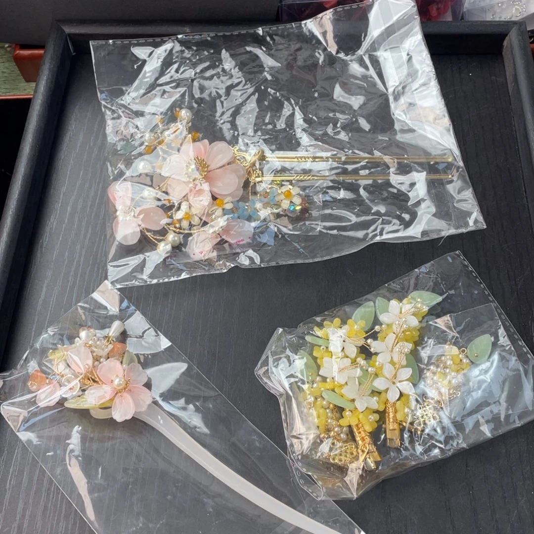 混合材质新娘头饰默认微瑕不退换