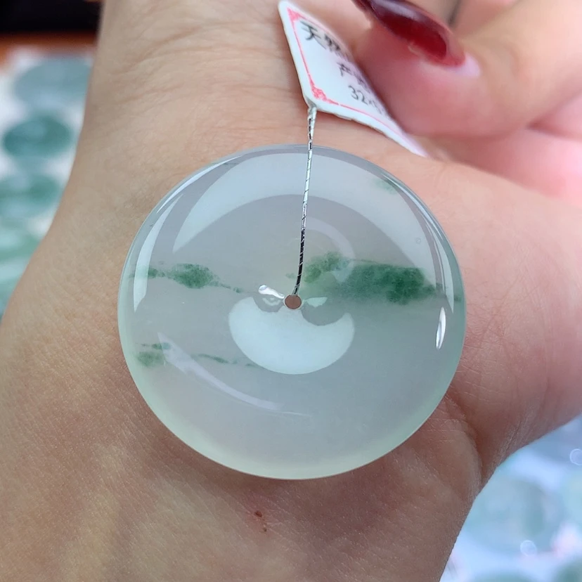 【闪购商品】翡翠吊坠(不含链)未镶嵌