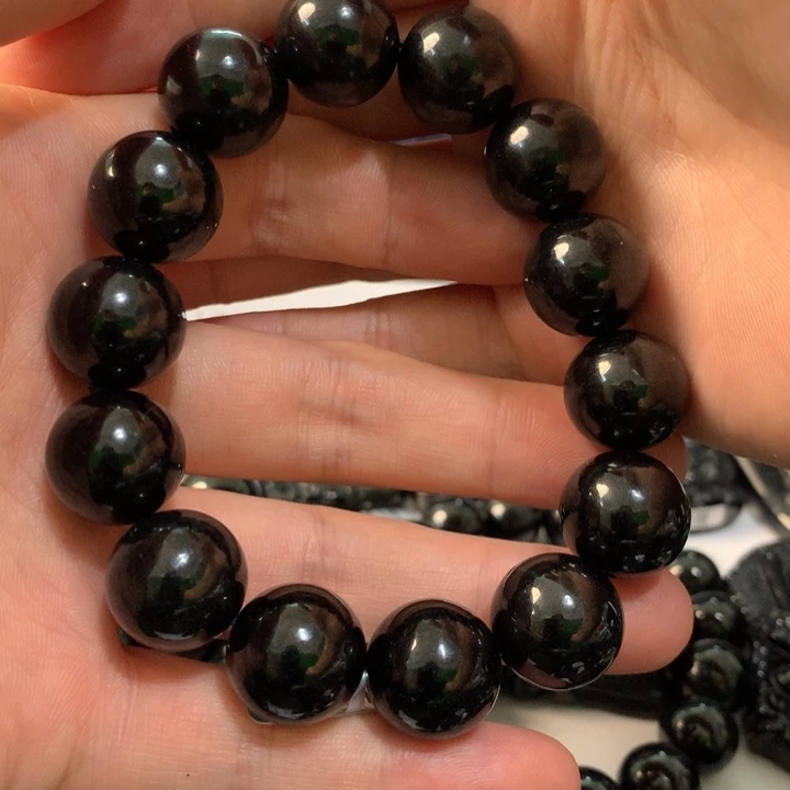 翡翠未镶嵌吊坠(不含链)卡16左右