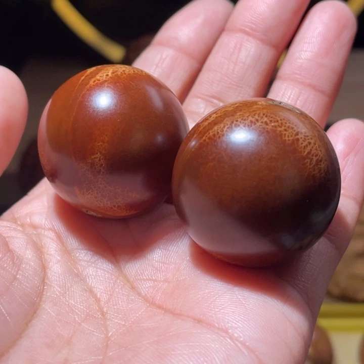 桃核把件光珠手球橄榄核