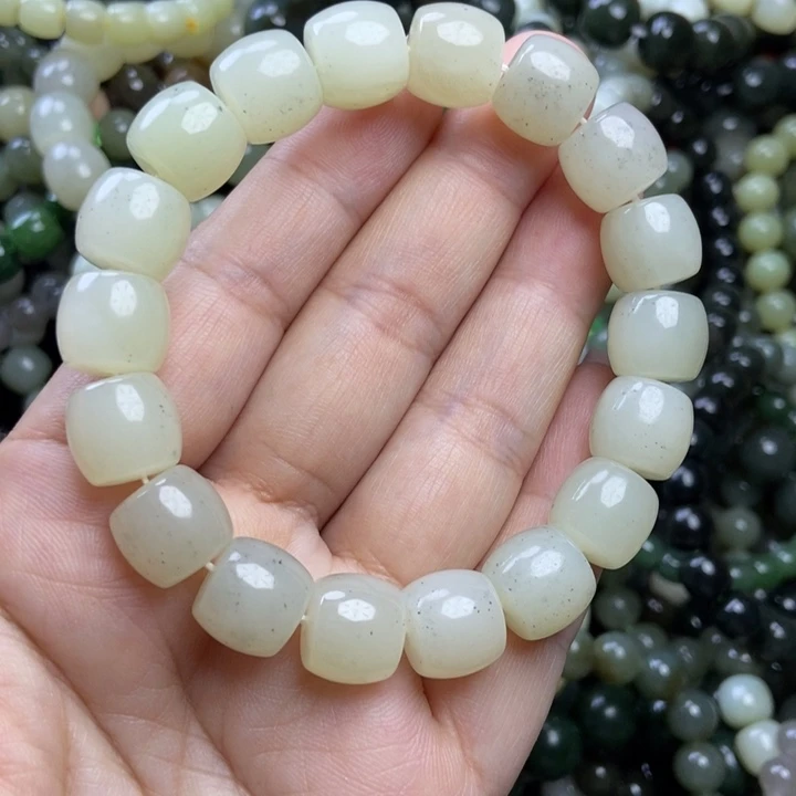 和田玉未镶嵌手链卡12