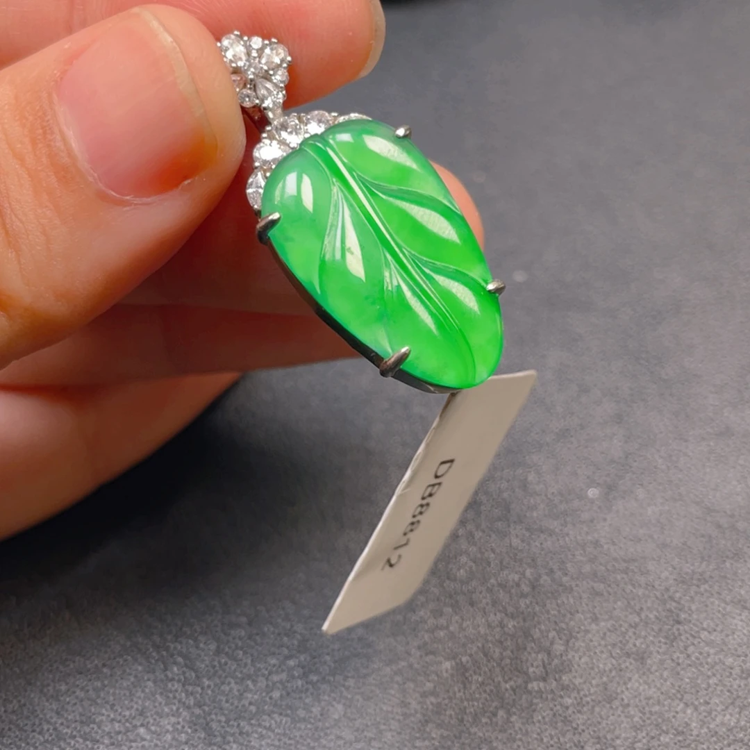 翡翠银S925镶嵌吊坠(不含链)