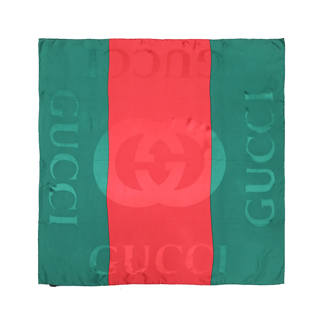 99新 GUCCI/古驰 gucci 印花丝巾 P243975011