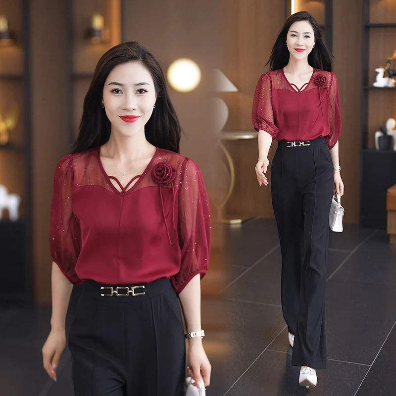 夏季气质高端中袖雪纺衫山茶花设计V领遮肚子显瘦雪纺女士上衣