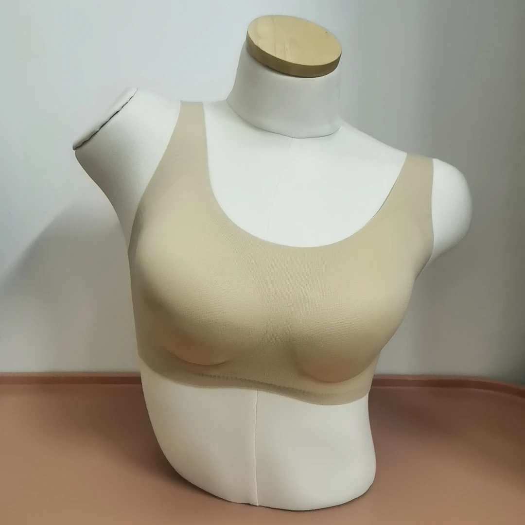 【撤柜福利】夏季时尚薄款女士背心式美背粉底液运动无痕内衣