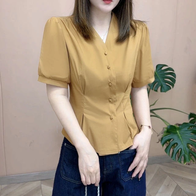 气质显瘦设计感小众百搭衬衣小衫2025夏季新款时尚法式短袖衬衫女