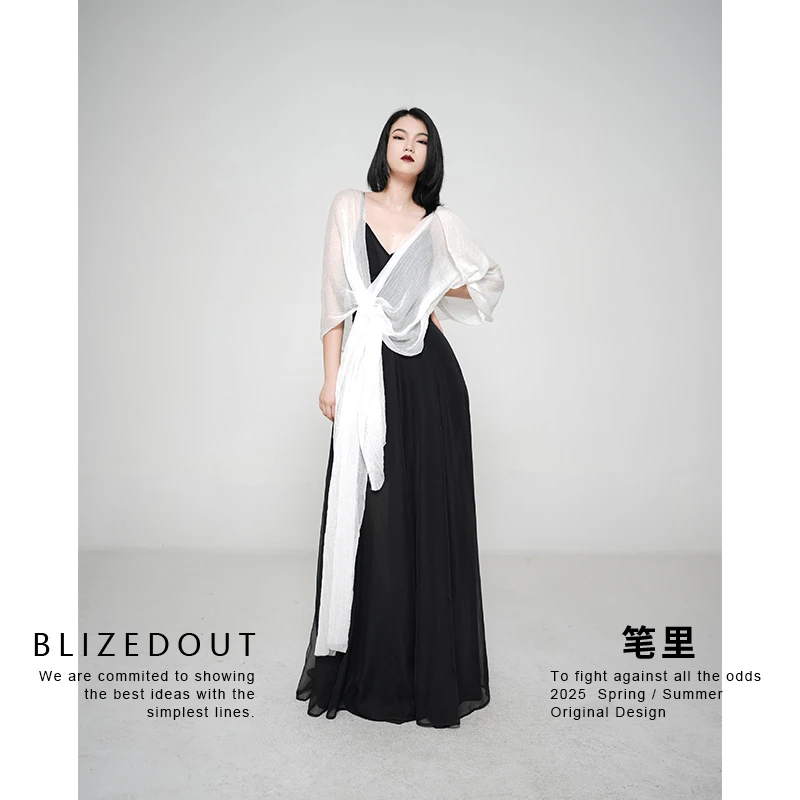 笔里【BLIZEDOUT】原创设计5072504夏季白色不对称外搭上衣套头披肩