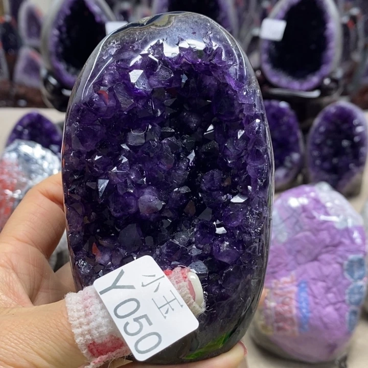 水晶未镶嵌大型摆件（非配饰）摆件